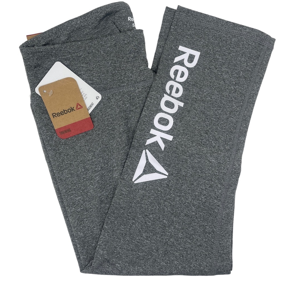 Reebok Women’s Capri  Activewear Pants Small New a10